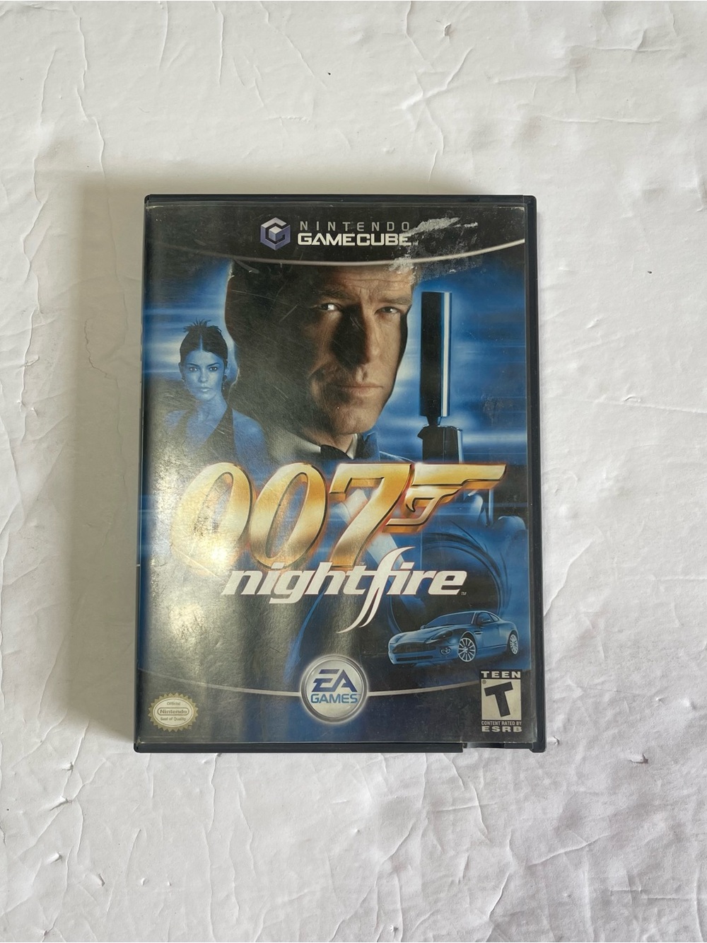 2002 Nintendo GameCube 007 NightFire Game Complete Game Book Vintage Y2K *WORKS*